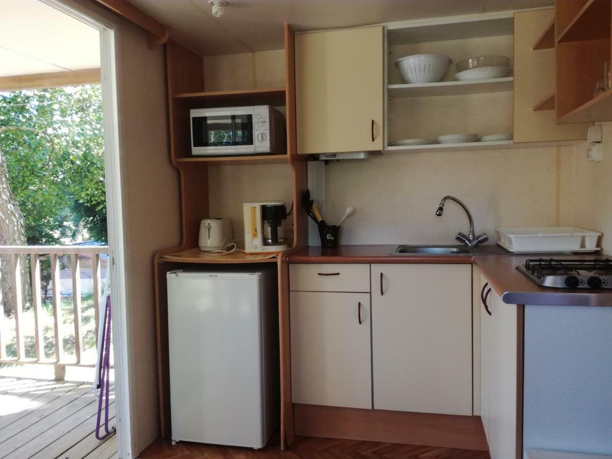 Camping De Flechat Hotel Orcival Eksteriør billede