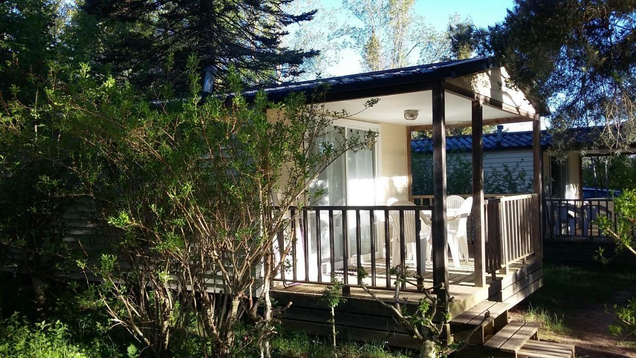 Camping De Flechat Hotel Orcival Eksteriør billede